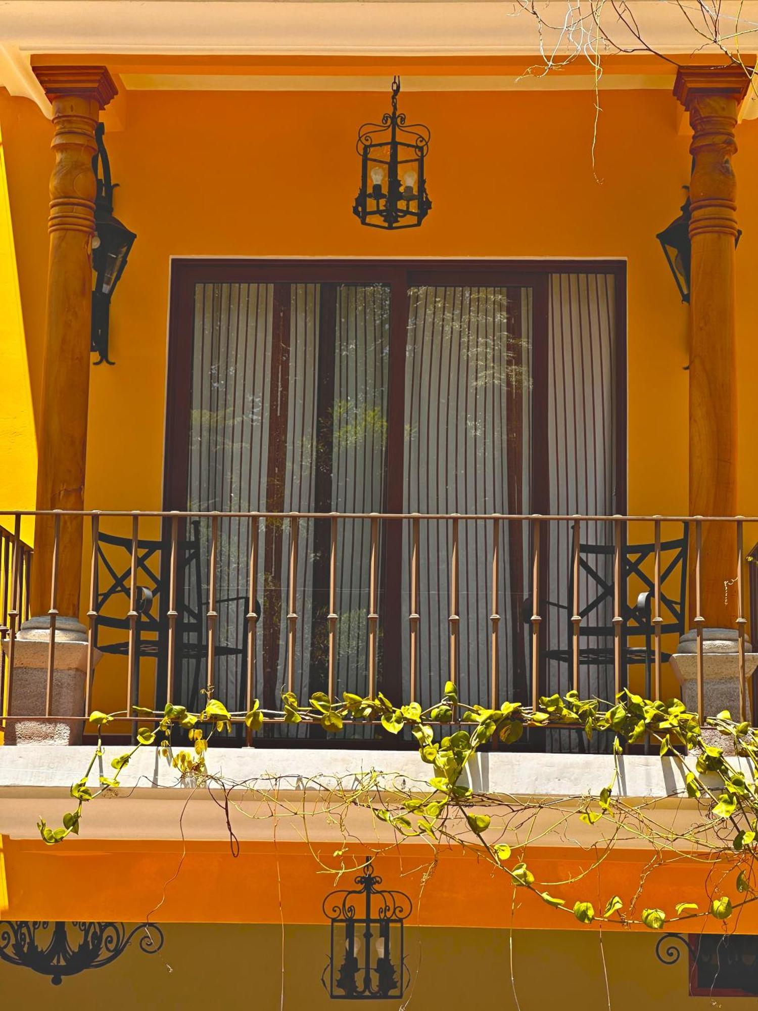 Hotel Jotam Panajachel Esterno foto