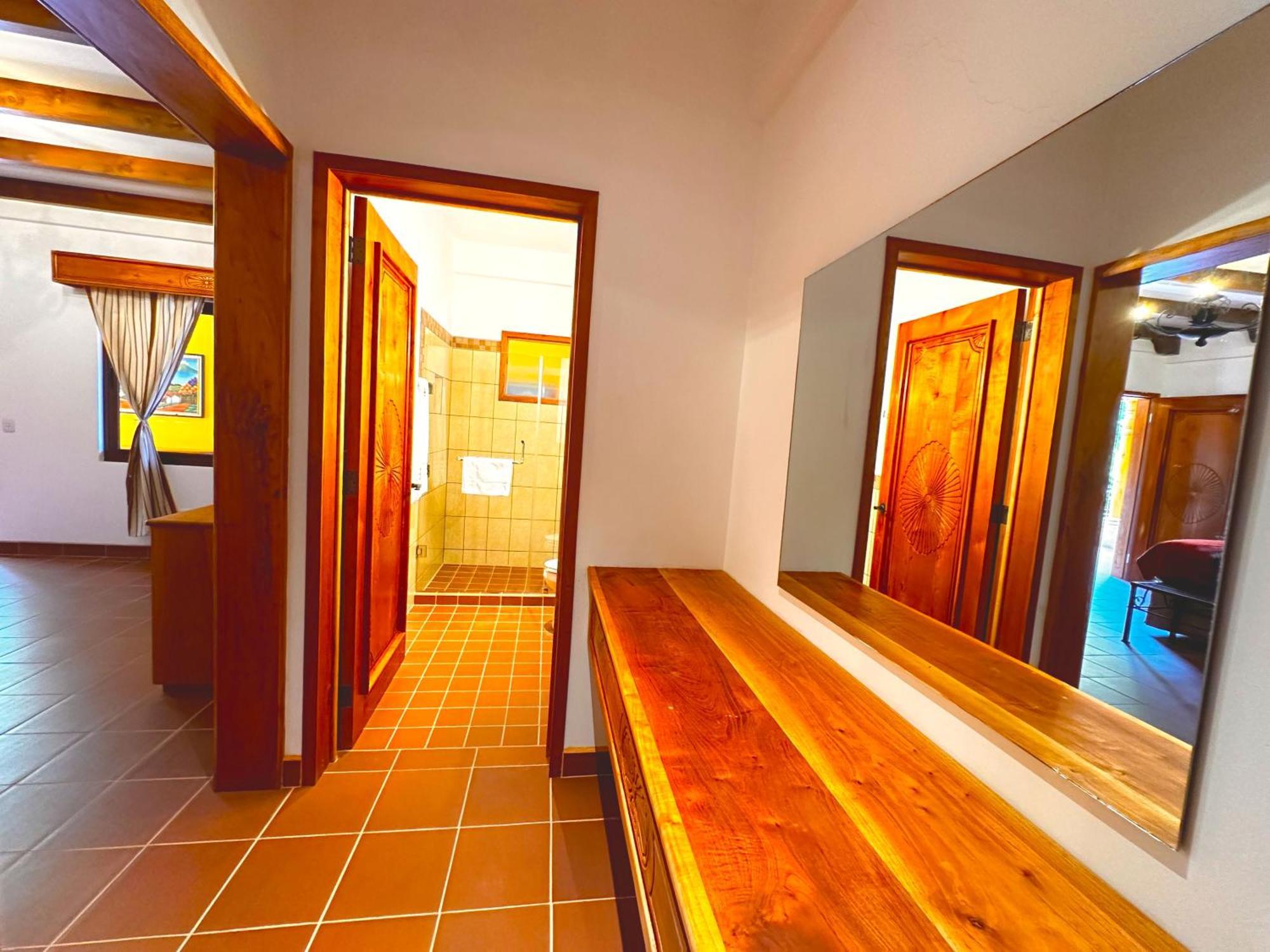 Hotel Jotam Panajachel Esterno foto