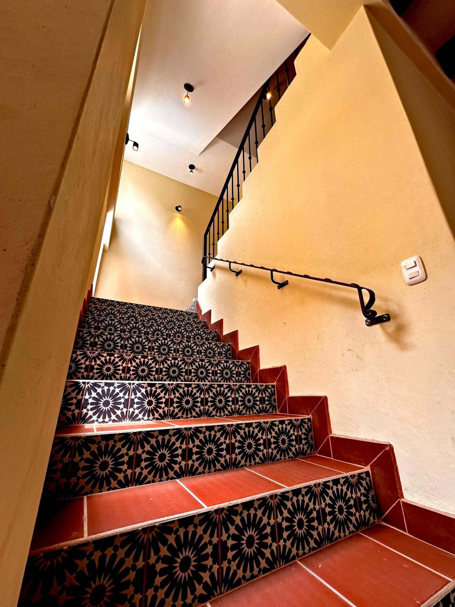 Hotel Jotam Panajachel Esterno foto